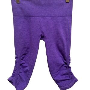 Lululemon In The Flow Cropped Ruched Purple Women’s Capri Leggings Sz 8